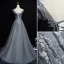 Chic Gris Robe De Soirée 2019 Princesse Encolure Dégagée Perlage Perle Paillettes En Dentelle Fleur Sans Manches Train De Balayage Robe De Ceremonie