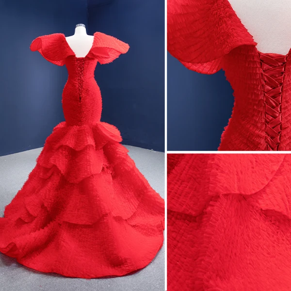High End Mode Rot Fallende Rüsche Brautkleider / Hochzeitskleider 2021 Meerjungfrau Rüschen V-Ausschnitt Kurze Ärmel Rückenfreies Hof-Schleppe Hochzeit