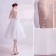 Simple Blanche Robe De Mariée Princesse 2020 Bouton recouvert Encolure Dégagée Perlage Sans Manches Mi-Longues