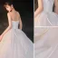 Charmant Blanche Robe De Mariée 2020 Robe Boule Bustier Paillettes Sans Manches Dos Nu Royal Train