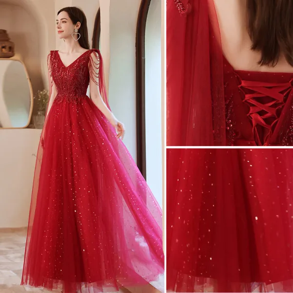 Charming Burgundy Beading Sequins Lace Prom Dresses 2021 A-Line / Princess V-Neck Sleeveless Backless Floor-Length / Long Formal Dresses