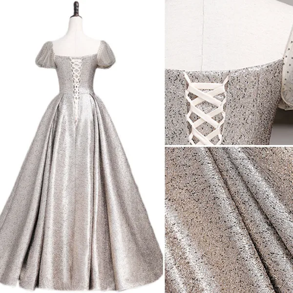 Scintillantes Argenté Glitter Paillettes Satin Robe De Bal 2021 Princesse Encolure Carrée Tachetée Manches Courtes Dos Nu Longue Robe De Ceremonie