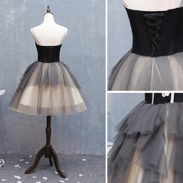 Vintage / Retro Black Grey Cocktail Dresses 2018 Ball Gown Appliques Spaghetti Straps Backless Sleeveless Short Cocktail Party Formal Dresses