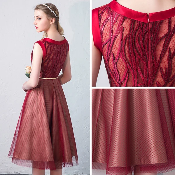 Chic / Beautiful Burgundy Homecoming Graduation Dresses 2018 A-Line / Princess Lace Sequins Sash Scoop Neck Sleeveless Knee-Length Formal Dresses