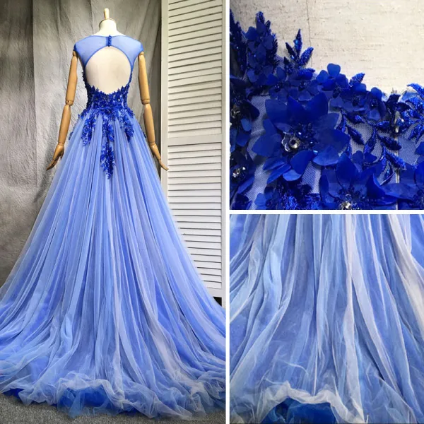 Schöne Königliches Blau Abendkleider 2018 A Linie Applikationen Mit Spitze Perlenstickerei Kristall Strass Plissee Rundhalsausschnitt Ärmellos Rückenfreies Sweep / Pinsel Zug Festliche Kleider