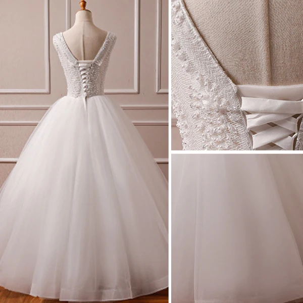 Elegant Ivory Wedding Dresses 2018 Ball Gown Beading Pearl Lace V-Neck Backless Sleeveless Floor-Length / Long Wedding