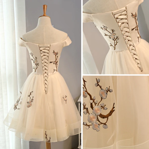 Elegant Champagne Graduation Dresses 2018 A-Line / Princess Embroidered Off-The-Shoulder Backless Short Sleeve Short Formal Dresses