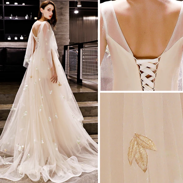 Modern / Fashion Champagne Evening Dresses 2019 A-Line / Princess Appliques Scoop Neck Backless Court Train Formal Dresses