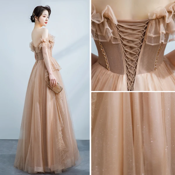 Edles Champagner Ballkleider 2021 A Linie Rüschen Off Shoulder Perlenstickerei Strass Ärmellos Rückenfreies Lange Festliche Kleider