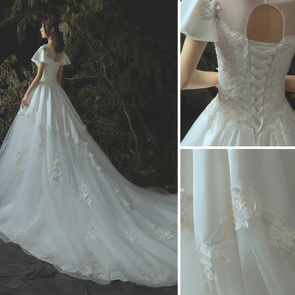 Modern / Fashion Ivory Wedding Dresses 2019 A-Line / Princess Lace Appliques Beading Pearl Sequins Scoop Neck Backless Short Sleeve Royal Train