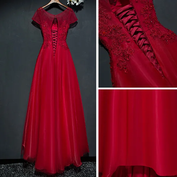 Chic / Belle Rouge Robe De Ceremonie Robe De Soirée 2017 En Dentelle Fleur Paillettes Perle Encolure Dégagée Manches Courtes Princesse