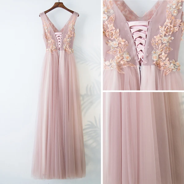 Chic / Beautiful Champagne Bridesmaid Dresses 2017 A-Line / Princess V-Neck Sleeveless Crossed Straps Appliques Beading Lace Tulle Bridesmaid Tea-length