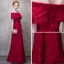 Snygga / Fina Burgundy Slits Fram Aftonklänningar 2017 Prinsessa Spets Blomma Rhinestone Rosett Av Axeln Halterneck Korta ärm Ankellång Formella Klänningar