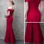Snygga / Fina Burgundy Aftonklänningar 2017 Trumpet / Sjöjungfru Konstgjorda Blommor Kristall Rhinestone Paljetter Av Axeln Halterneck Korta ärm Ankellång Formella Klänningar