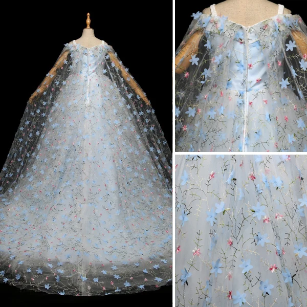 Elegant Sky Blue Flower Girl Dresses 2017 Ball Gown Lace Appliques Strapless Sleeveless Court Train Wedding Party Dresses