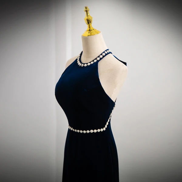 Elegant Navy Blue Pearl Velvet Prom Dresses 2024 Trumpet / Mermaid Halter Sleeveless Backless Bow Floor-Length / Long Prom Formal Dresses