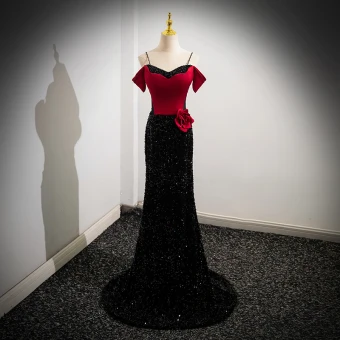 Chic Beautiful Burgundy Flower Sequins Satin Prom Dresses 2024 Trumpet Mermaid Spaghetti Straps Sleeveless Backless Sweep Train Prom Formal Dresses