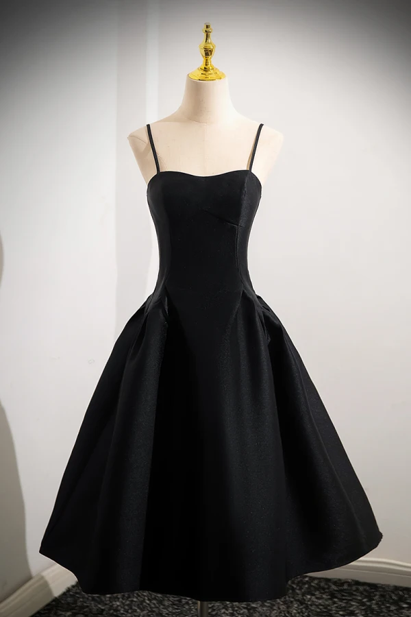Chic / Belle Noire de retour Robe De Graduation 2024 Princesse Bretelles Spaghetti Sans Manches Dos Nu Mi-Longues Robe De Ceremonie