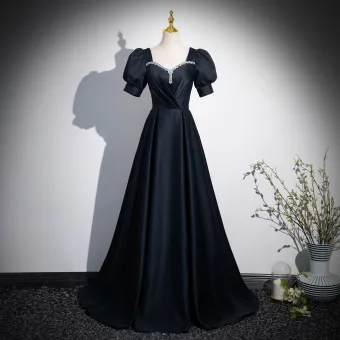 Elegante Zwarte Rhinestone Galajurken 2024 A Lijn Vierkante Halslijn Gezwollen Korte Mouwen Ruglooze Lange Gala Gelegenheid Jurken