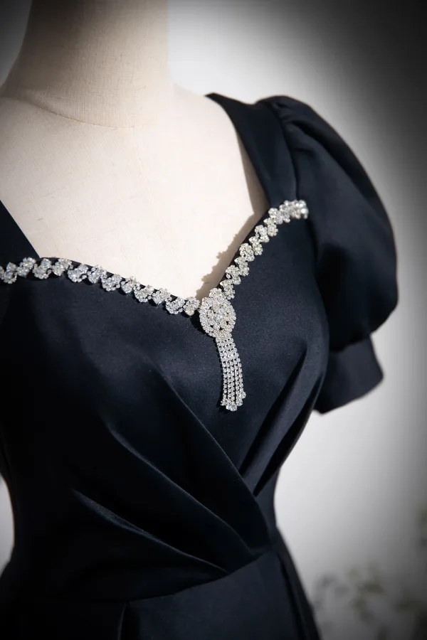 Elegant Black Rhinestone Prom Dresses 2024 A-Line / Princess Square Neckline Puffy Short Sleeve Backless Floor-Length / Long Prom Formal Dresses