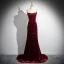 Charmant Bordeaux Faux Diamant Velours Robe De Soirée 2024 Trompette / Sirène Bretelles Spaghetti Sans Manches Dos Nu Train De Balayage Soirée Robe De Ceremonie