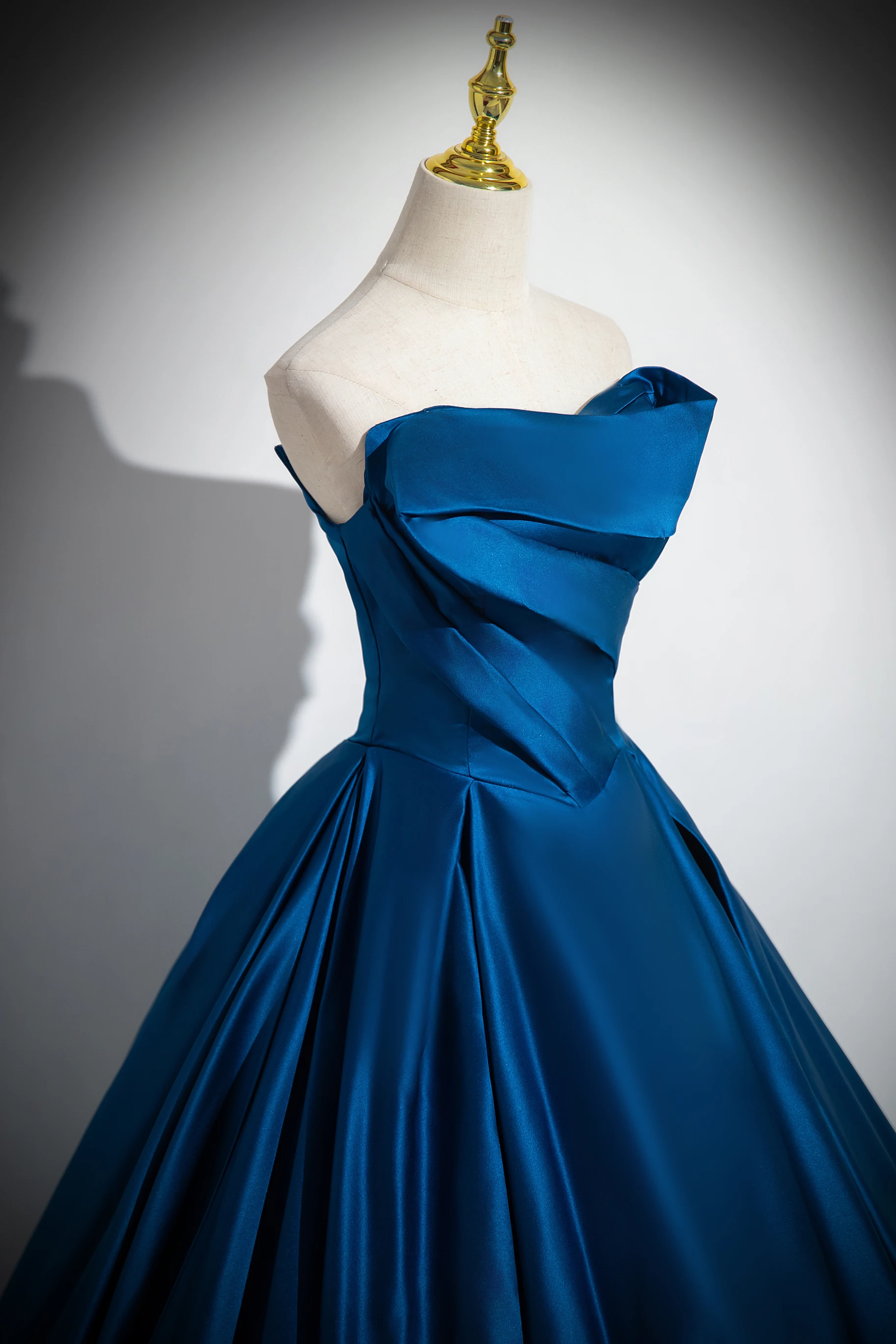 strapless open back dress 1940s Navy Silk Dress Size L/XL – The Lady Next Door