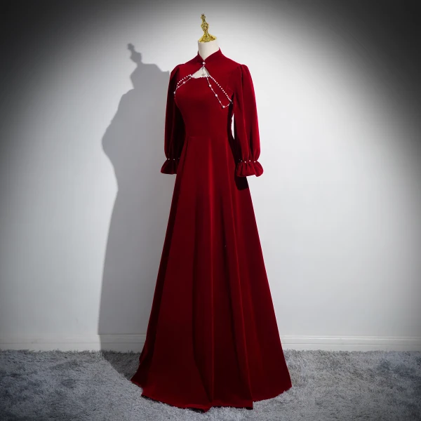Chic / Beautiful Burgundy Pearl Velvet Prom Dresses 2024 Ball Gown High Neck Long Sleeve Backless Floor-Length / Long Prom Formal Dresses