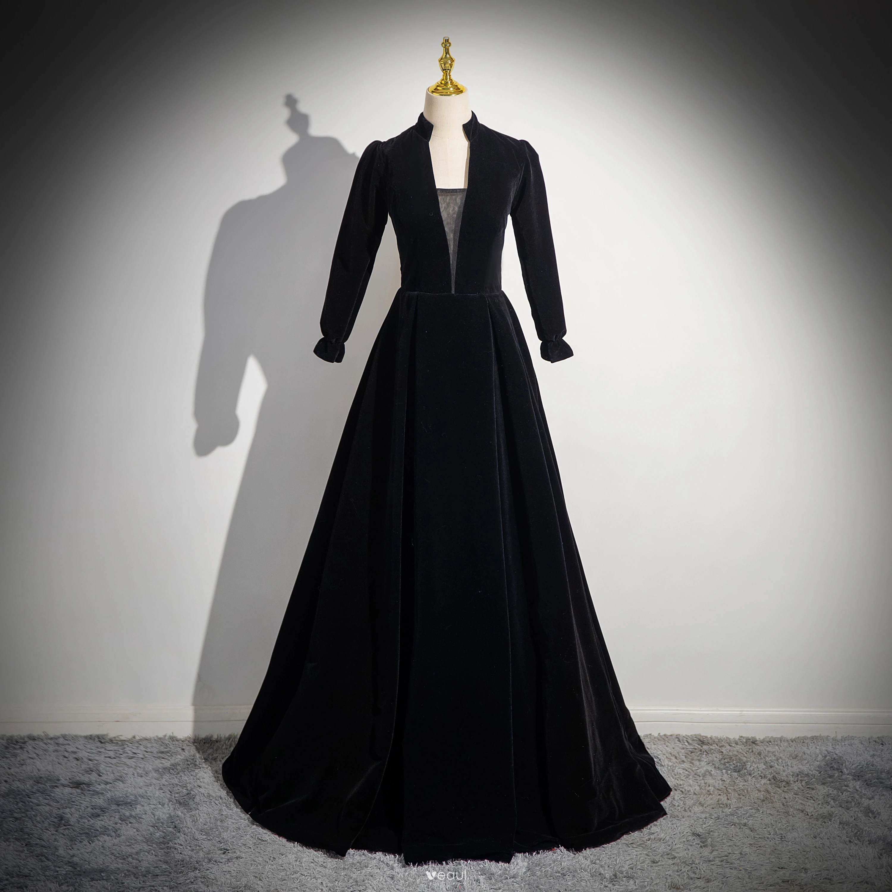 Vintage Black Velvet Prom Dress With Long Sleeves,Elegant Black Evening Dress Y1201