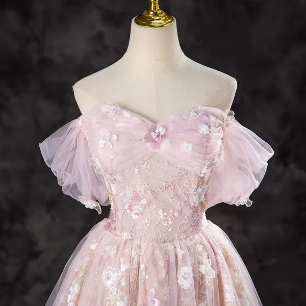 Chic / Beautiful Blushing Pink Pearl Sequins Lace Flower Prom Dresses 2024 A-Line / Princess Off-The-Shoulder Short Sleeve Backless Floor-Length / Long Formal Dresses