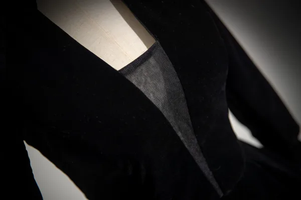 Vintage / Retro Black Velvet Prom Dresses 2024 Ball Gown High Neck Long Sleeve Floor-Length / Long Prom Formal Dresses