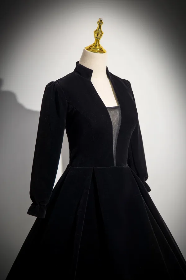 Vintage / Retro Black Velvet Prom Dresses 2024 Ball Gown High Neck Long Sleeve Floor-Length / Long Prom Formal Dresses