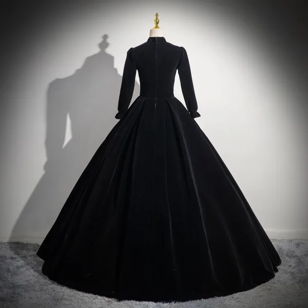 Vintage / Retro Black Velvet Prom Dresses 2024 Ball Gown High Neck Long Sleeve Floor-Length / Long Prom Formal Dresses