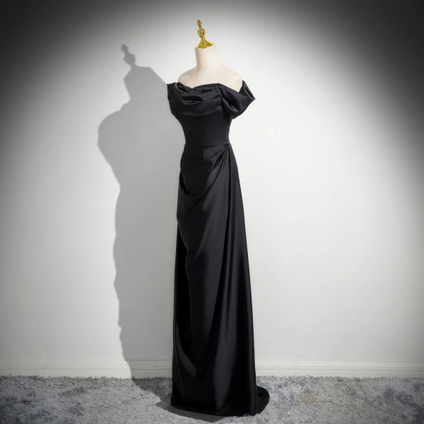 Elegant Black Empire Evening Dresses 2024 Off-The-Shoulder Sleeveless Backless Floor-Length / Long Evening Party Formal Dresses