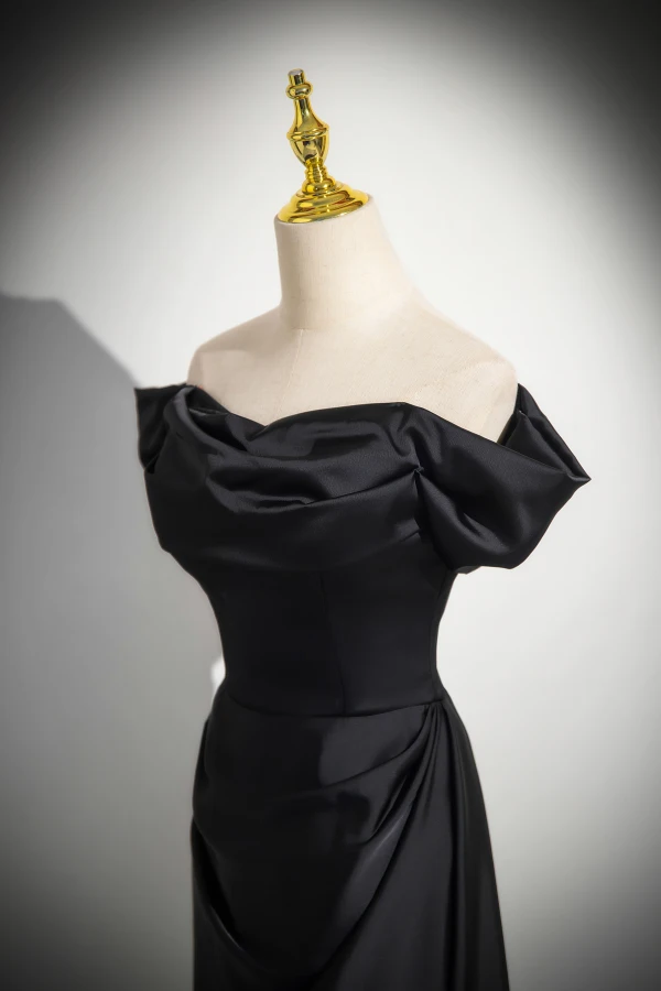 Elegant Black Empire Evening Dresses 2024 Off-The-Shoulder Sleeveless Backless Floor-Length / Long Evening Party Formal Dresses