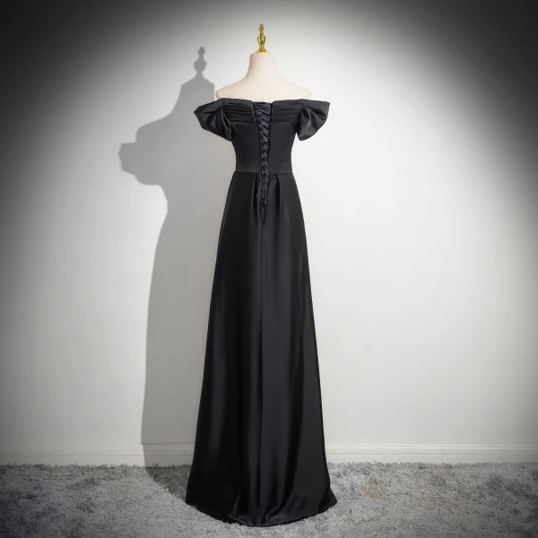Elegant Black Empire Evening Dresses 2024 Off-The-Shoulder Sleeveless Backless Floor-Length / Long Evening Party Formal Dresses