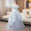 Elegante Himmelblau Drucken Glanz Ballkleider 2024 Ballkleid Off Shoulder Kurze Ärmel Rückenfreies Lange Ball Festliche Kleider
