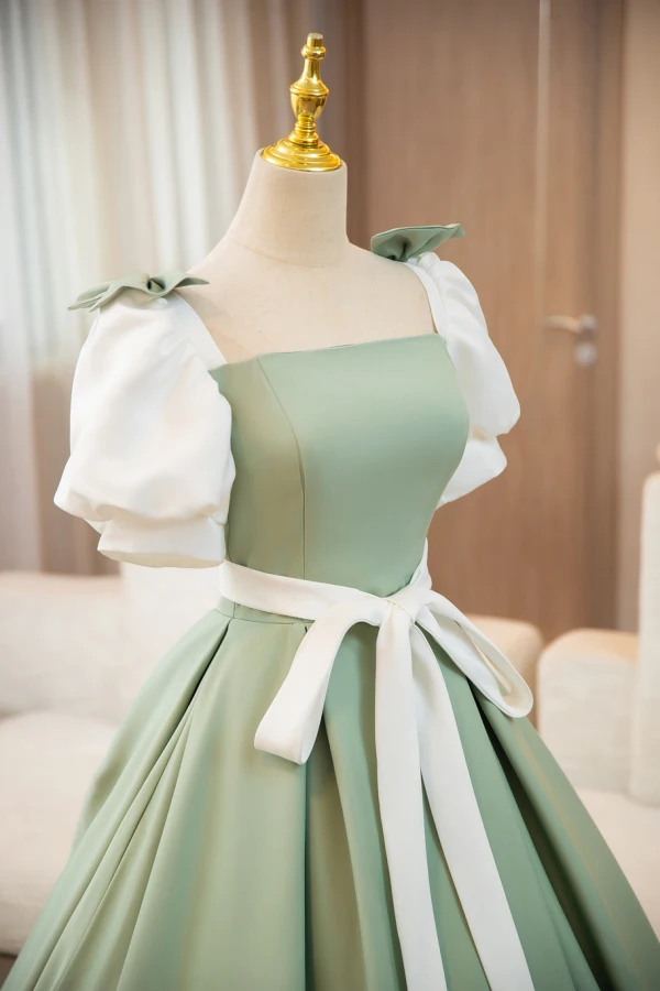 Elegant Sage Green Bow Sash Prom Dresses 2024 Ball Gown Square Neckline Puffy Short Sleeve Backless Floor-Length / Long Prom Formal Dresses