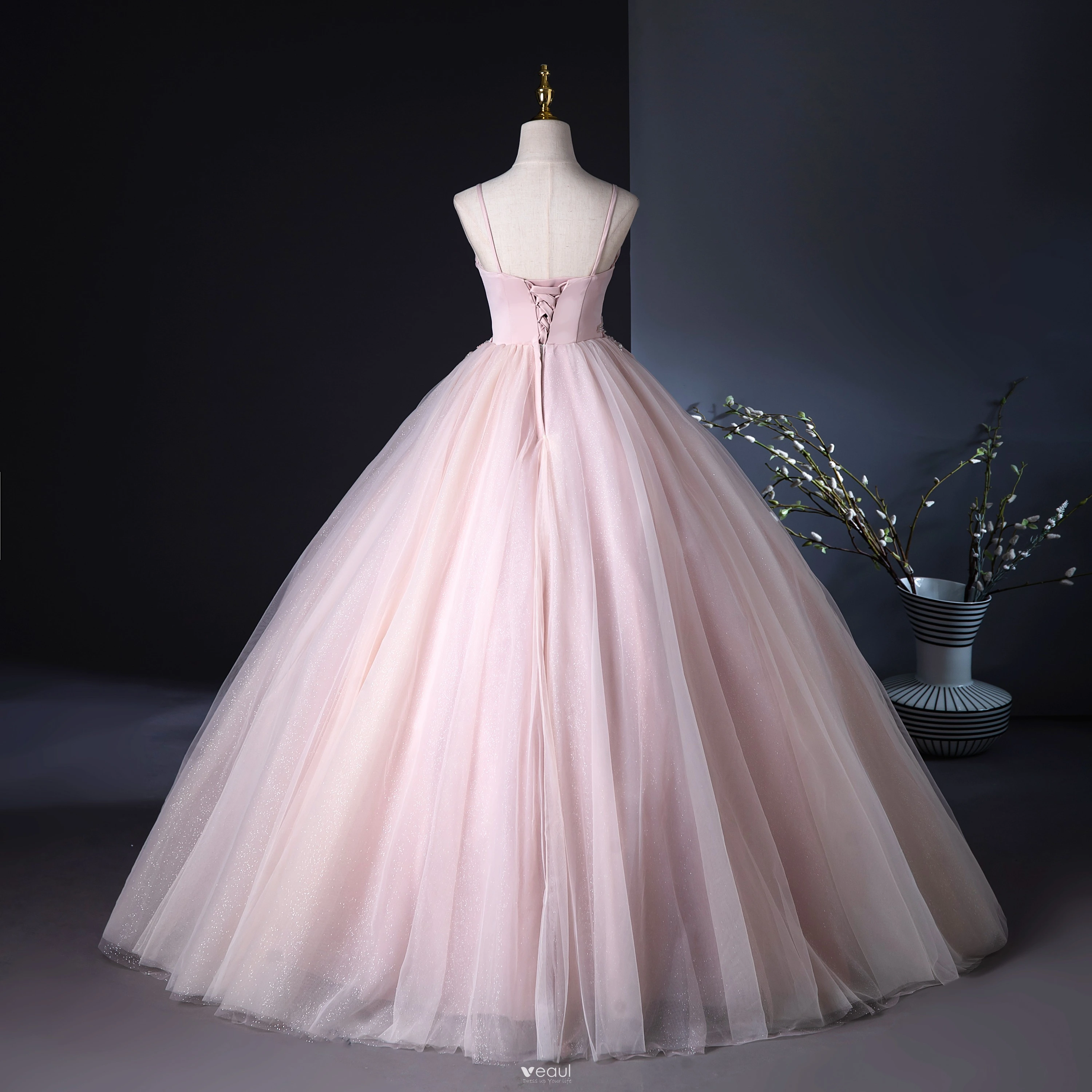 Elegant Blushing Pink Beading Sequins Prom Dresses 2024 Ball Gown Spaghetti Straps Sleeveless Backless Floor-Length / Long Prom Formal Dresses Elegant Blushing Pink Beading Sequins Prom Dresses 2024 Ball Gown Spaghetti Straps Sleeveless Backless Floor-Length / Long Prom Formal Dresses