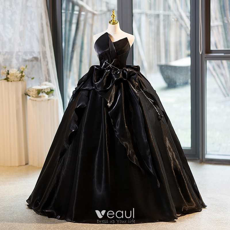 Charming Black Satin Cascading Ruffles Prom Dresses 2023 Ball Gown  Strapless Sleeveless Backless Floor-Length / Long Prom Formal Dresses