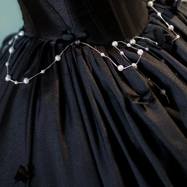 Elegant Black Pearl Prom Dresses 2023 Ball Gown Off-The-Shoulder Sleeveless Backless Floor-Length / Long Organza Prom Formal Dresses