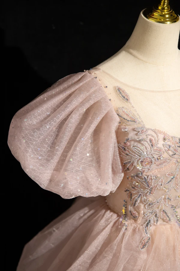 Schöne Rosa Perlenstickerei Fallende Rüsche Ballkleider 2024 Ballkleid Rundhalsausschnitt Geschwollenes Kurze Ärmel Rückenfreies Hof-Schleppe Ball Festliche Kleider