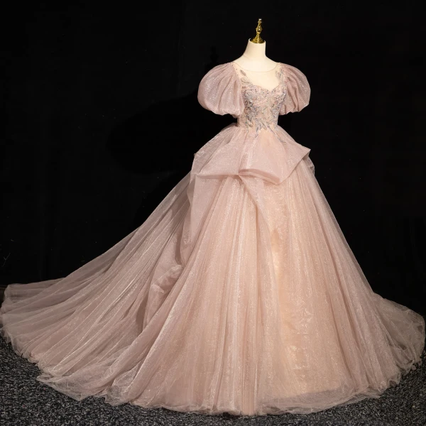 Schöne Rosa Perlenstickerei Fallende Rüsche Ballkleider 2024 Ballkleid Rundhalsausschnitt Geschwollenes Kurze Ärmel Rückenfreies Hof-Schleppe Ball Festliche Kleider