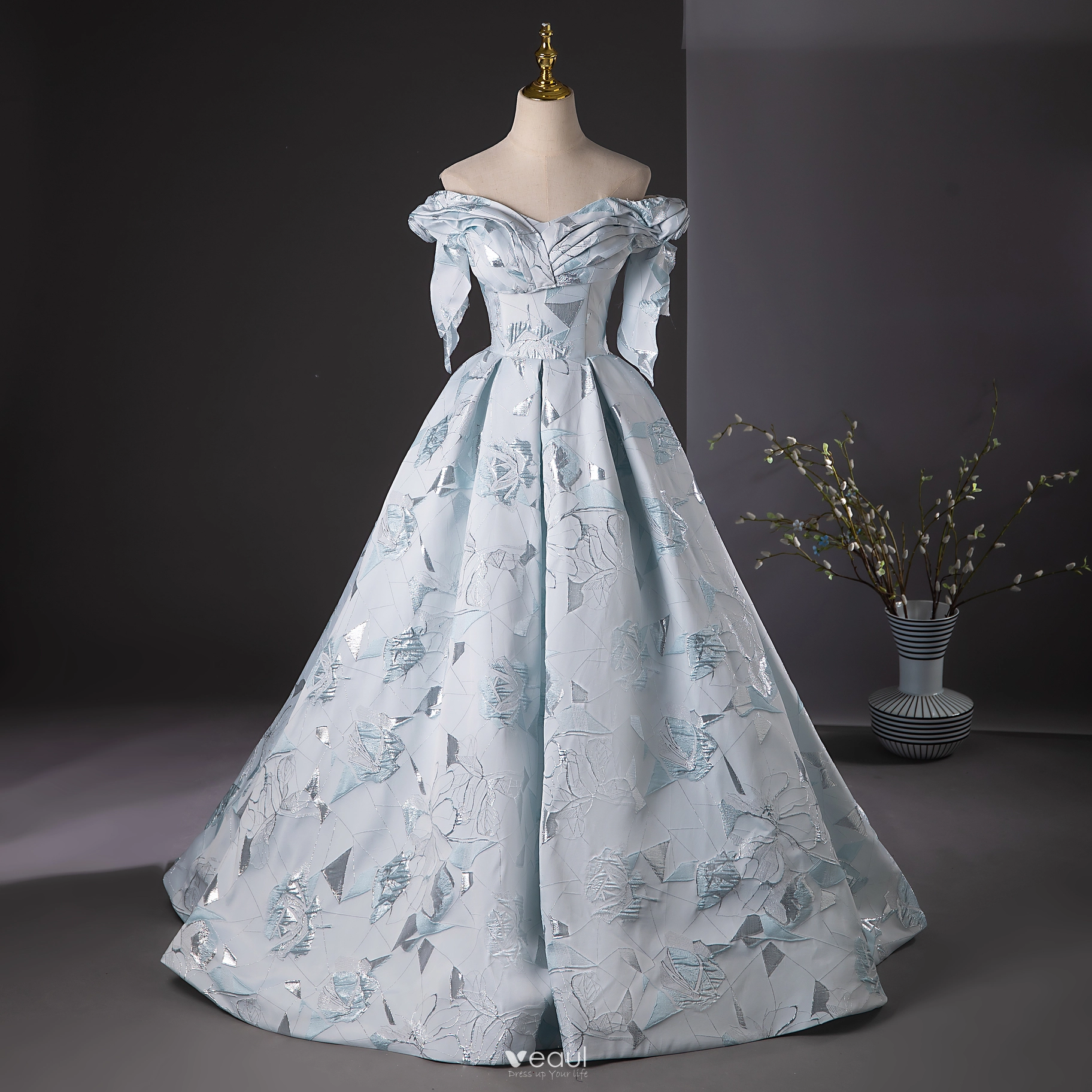Fashionable Lace Off-the-shoulder Embroidery Prom Formal Dress