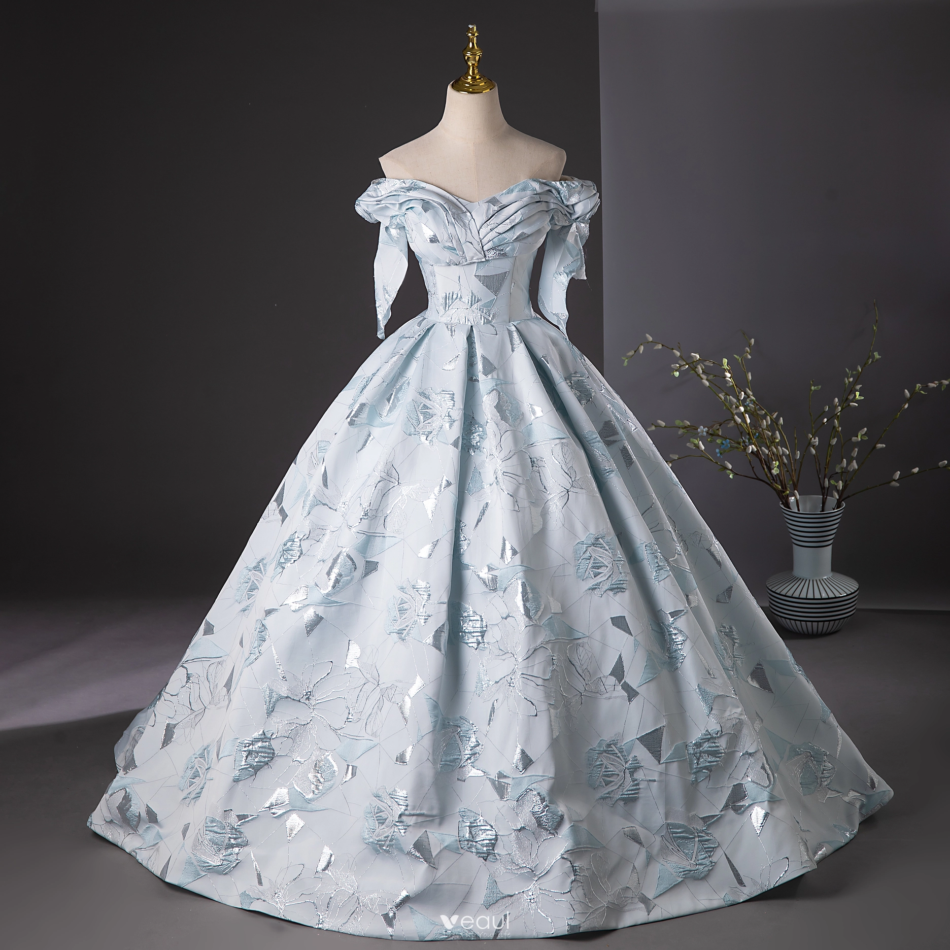 Fashionable Lace Off-the-shoulder Embroidery Prom Formal Dress
