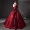Chic / Beautiful Burgundy Prom Dresses Ball Gown 2024 Strapless Sleeveless Backless Bow Sash Floor-Length / Long Prom Formal Dresses