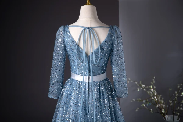 Bling Bling Bleu Ciel Perlage Paillettes Robe De Bal 2024 Princesse Encolure Carrée 1/2 Manches Dos Nu Noeud Longue Promo Robe De Ceremonie