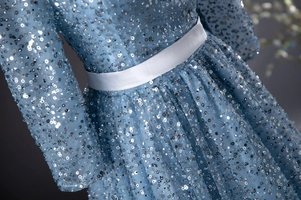 Bling Bling Bleu Ciel Perlage Paillettes Robe De Bal 2024 Princesse Encolure Carrée 1/2 Manches Dos Nu Noeud Longue Promo Robe De Ceremonie