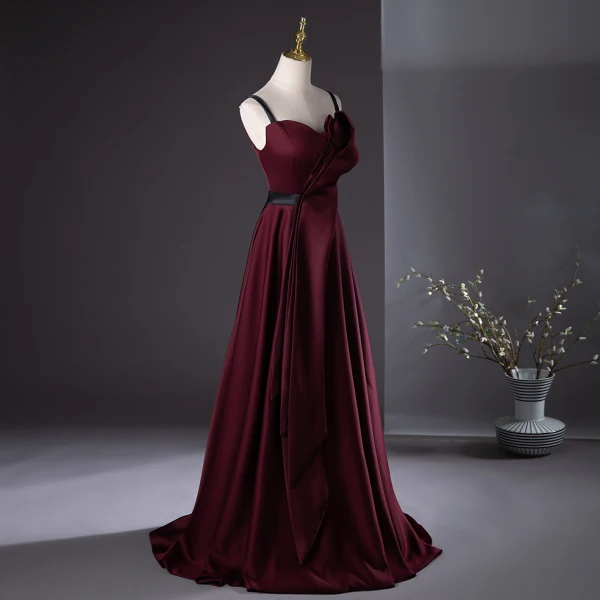 Elegant Burgundy Prom Dresses 2024 A-Line / Princess Spaghetti Straps Sleeveless Backless Floor-Length / Long Formal Dresses