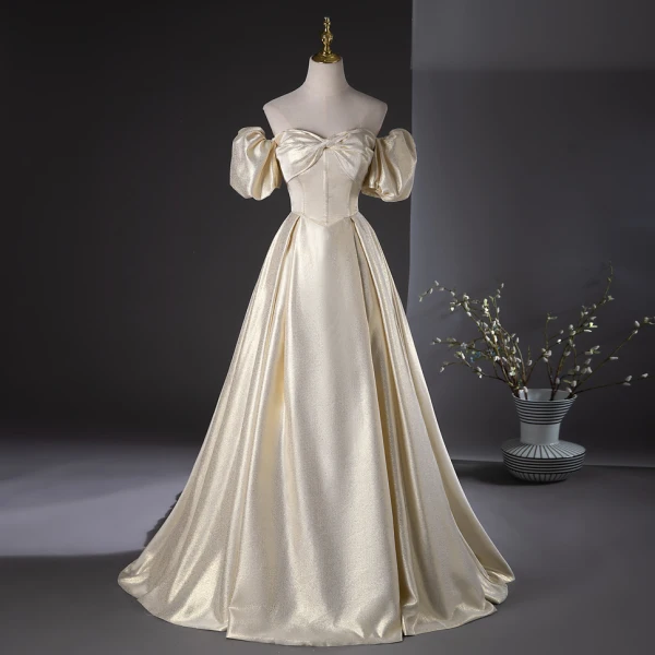 Élégant Doré Robe De Bal 2024 Robe Boule De l'épaule Gonflée Manches Courtes Dos Nu Longue Promo Robe De Ceremonie