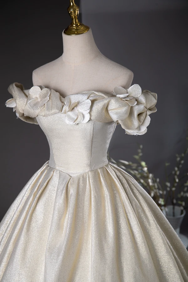 Chic / Beautiful Gold Appliques Prom Dresses 2024 Ball Gown Ruffle Off-The-Shoulder Short Sleeve Backless Floor-Length / Long Prom Formal Dresses